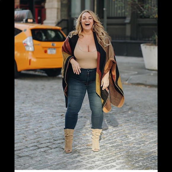 150.  Color Block Ruana Wrap Poncho - Picture 4 of 4